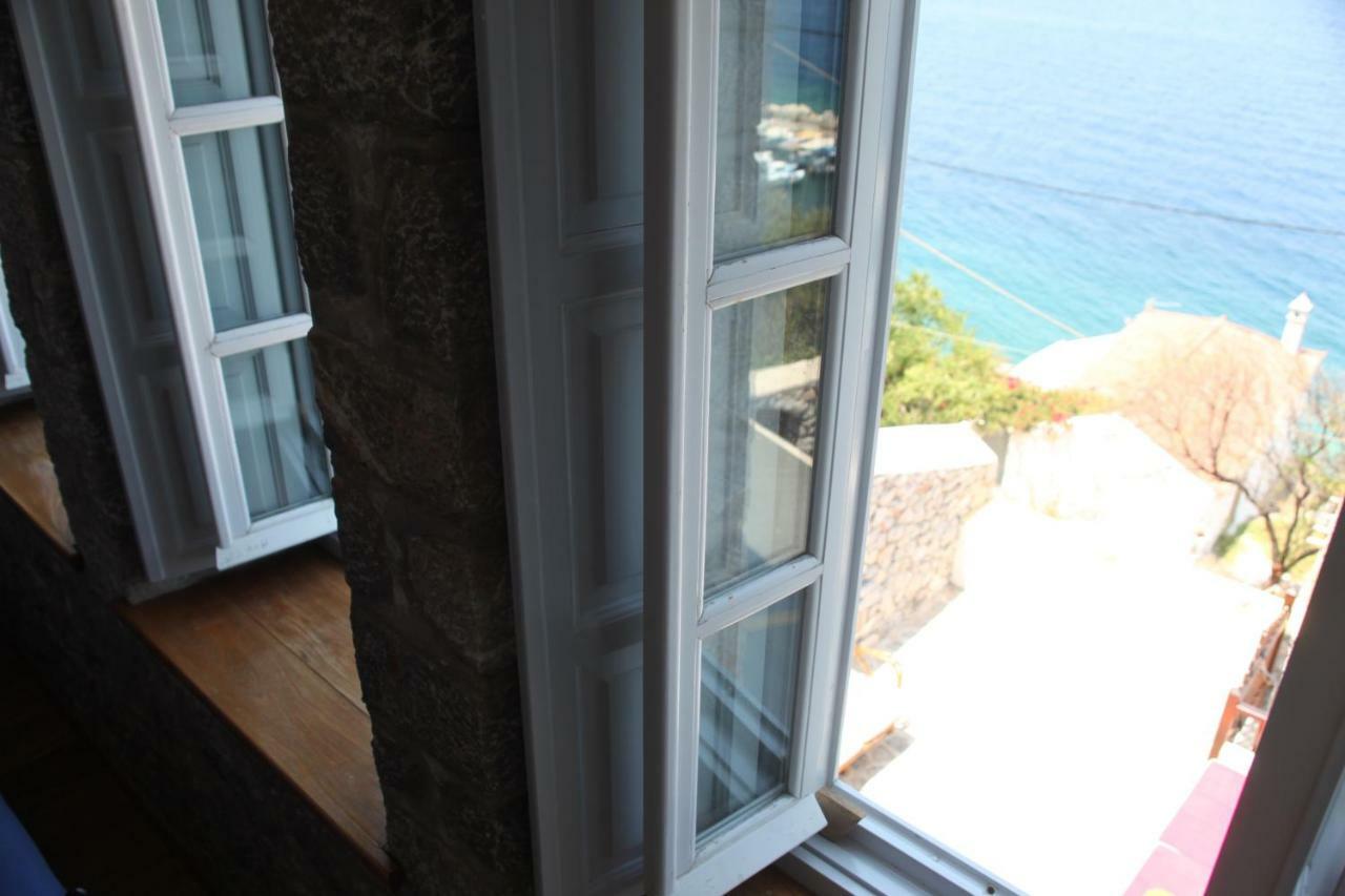 Alkioni Stone House Villa Ídra Kültér fotó